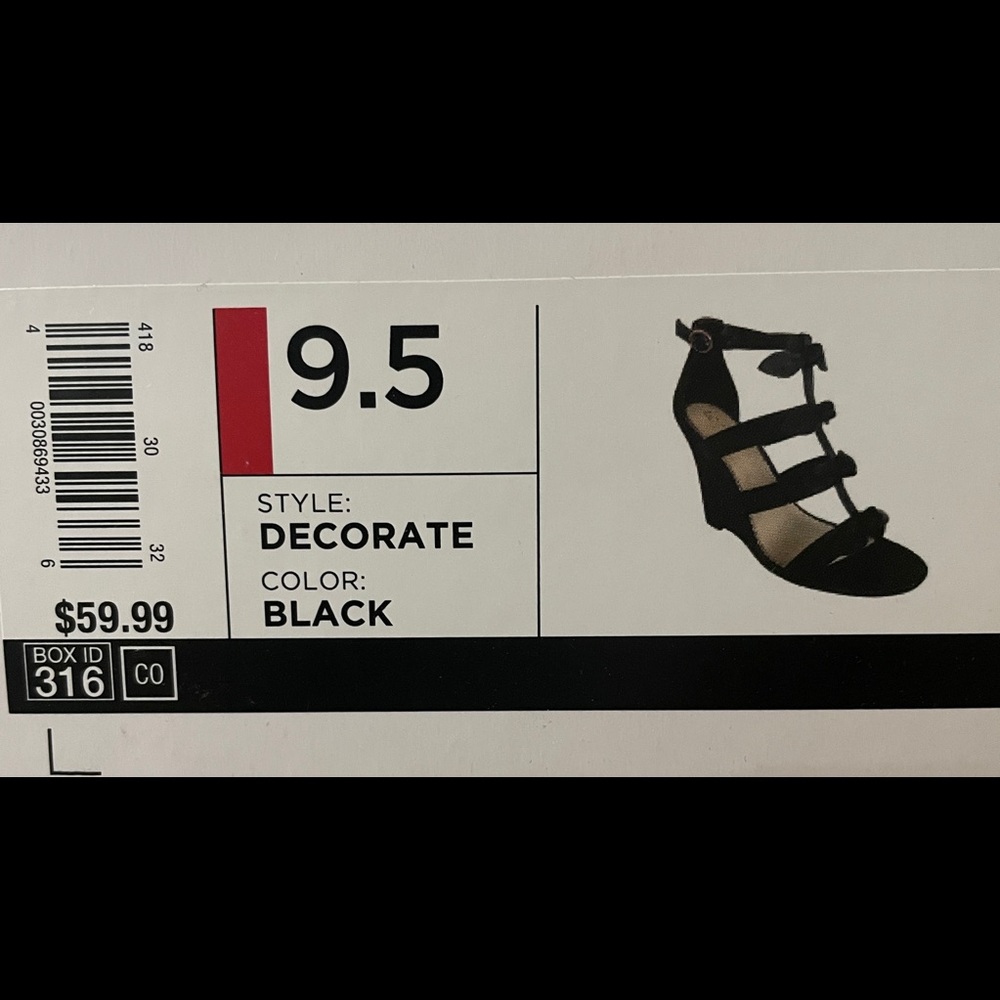 LC LAUREN CONRAD black wedge sandals  four straps with bows.